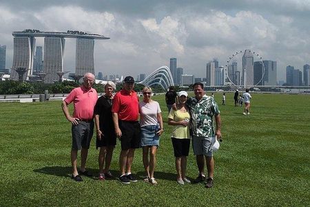 Private Singapore Airport Layover Walking Tour