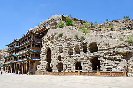 Datong Day Tour to Yungang Grottoes and Hanging Temple