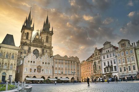 Private Prague walking tour & Karlstejn castle trip from Prague