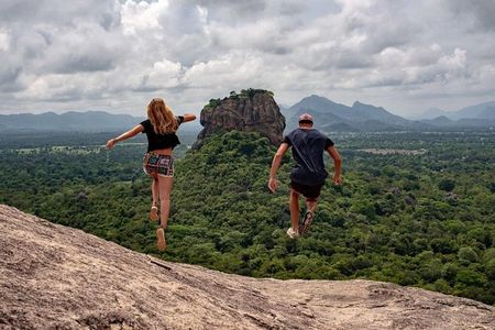 Sigiriya Day Tour from Colombo or Negombo by Private Car / Van