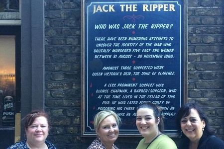 In Jack The Ripper Footsteps: Private Black Cab Tour in London