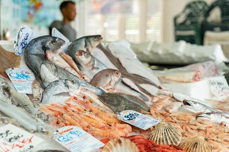 Local Market Visit and Private Cooking Class at a Cesarina's Home in Brindisi