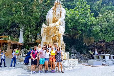 Guided Full-Day Private Tour to Jeita Grotto, Byblos and Baalbek