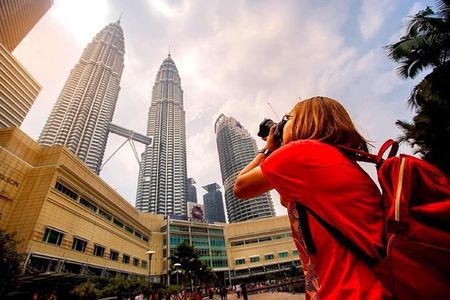 Petronas Twin Tower Ticket Lunch & Round Trip Hotel Transfer