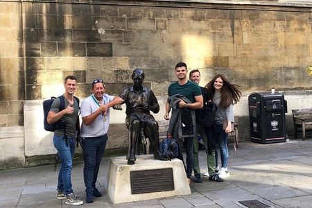 Roman & Medieval London: Private Half-Day Tour in a Black Cab