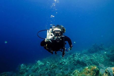 Open Water + Advanced Course - Premium Certifications Package in Tulamben