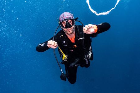 7 Fun Dives in Pemuteran (for certified divers) - Exploration in Menjangan Park