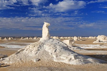 White & Black Desert camp safari 2 Days Tour From Cairo and Giza