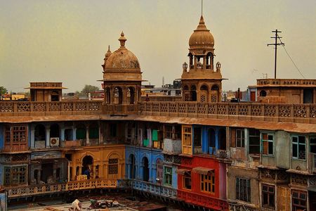 Explore Hidden Gems of Old & New Delhi Tour
