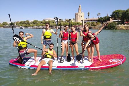 Big SUP in Seville: paddle surfing on an XXL board