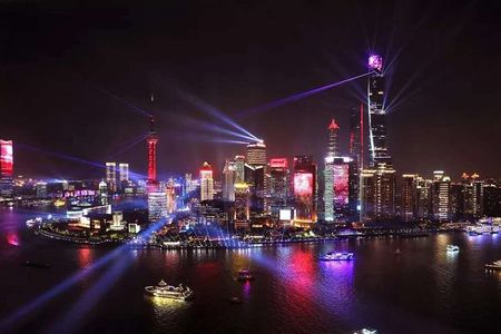 Shanghai Private Night Tour with Dim Sum Dinner 