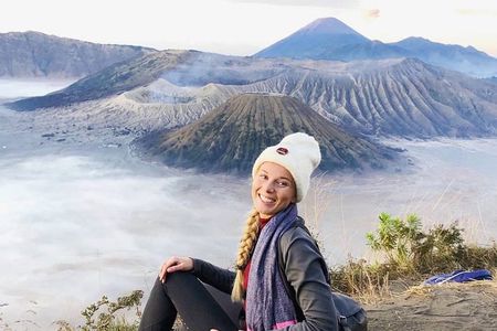 Mount Bromo & Ijen & Madakaripura Waterfall Tour (4D3N) - Hotel 