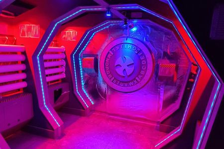 Outer Space One Hour Escape Game