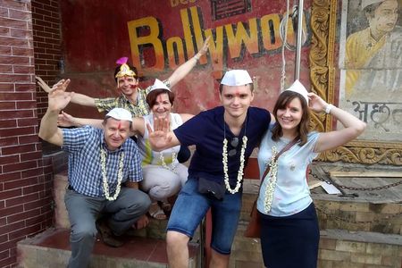 Private Mumbai City Tour and Bollywood Tour Combo with Transport