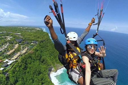 BALI PARAGLIDING Fly, Swing and Soaring above the sea with private transfer