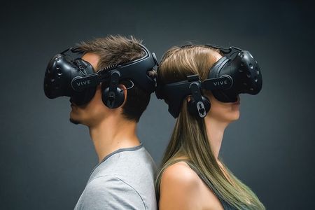 VR experience at PlayVR