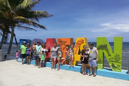Roatan Private Half-Day Sightseen Tour and Beach