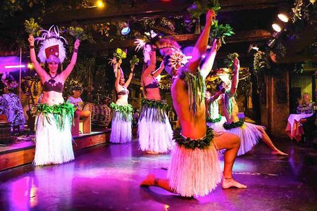 Santiago Dinner Show with Private Transfer