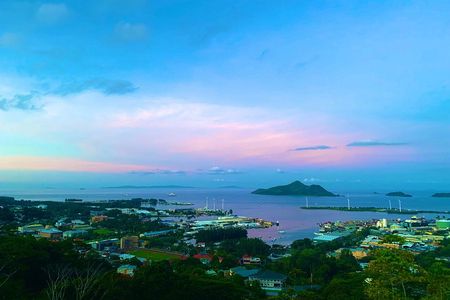Seychelles Island Tour (PRIVATE 4 hours or 8 Hours)