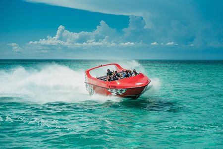 Private Jet Boating at Isla Pasión with Brunch