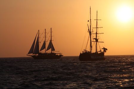 Santorini Volcanic Sunset Cruise