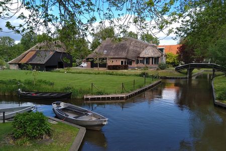 Giethoorn and Enclosing Dike Private Day Tour from Amsterdam