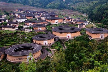 3-Day Private Tour to Hakka Tulou and Xiamen