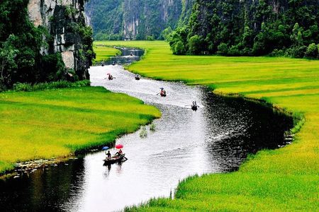 Small Group History Tour to Ninh Binh with Lunch