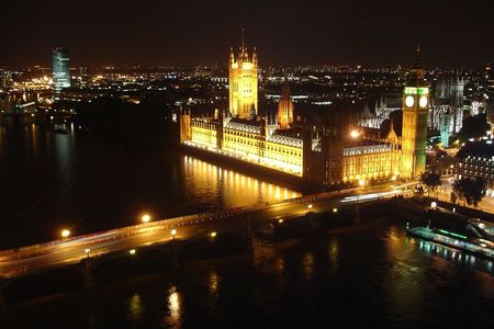 London by Night Sightseeing Open Top Bus Tour with Live Guide