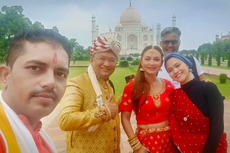 Agra Taj Mahal visit One Day Only Car Hire 
