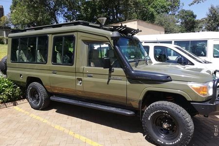 4-Day Tsavo East, Amboseli and Tsavo West Safari