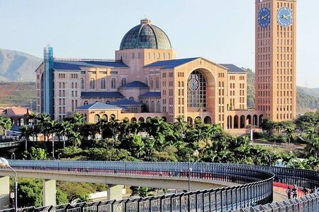 Cultural and Religious Tour - Aparecida Catholic Temple Tour from São Paulo