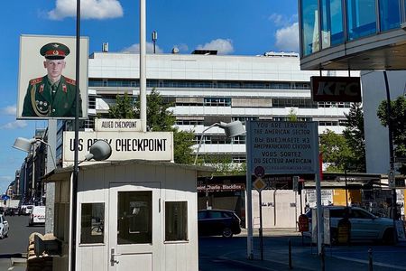 Cold War Berlin - Private Live Virtual Experience