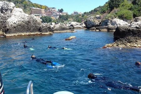 Relaxing snorkeling tour at the Isola Bella Marine Park Taormina