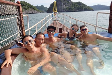 Private Half-Day Blue Dragon Yacht for Snorkeling Koh Tan & Visit Pig Island