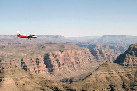 Grand Canyon West Rim Scenic Plane Tour from Las Vegas