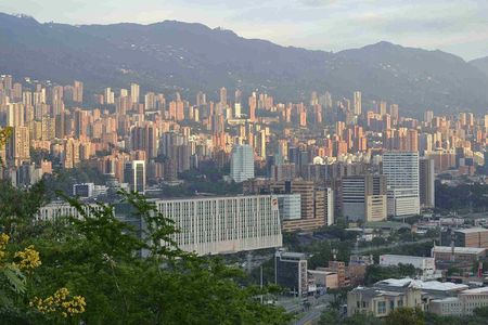 4 Days Medellin, Guatape, Coffee, and More