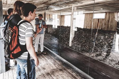 Stutthof Concentration Camp English Tour with Gdansk Hotel pickup