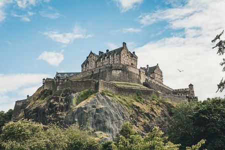 Private Walking Tour: Edinburgh Highlights, including entry to Edinburgh Castle