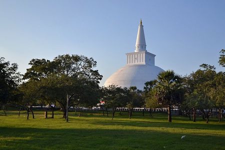 14-nights/15-days Sri Lanka round tour by Minivan - with Nilaveli Beach