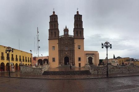 Magical town Dolores Hidalgo and Sanctuary of Atotonilco - San Miguel de Allende