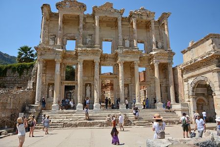 2-Hour Private Guided The best of Izmir Walking Tour