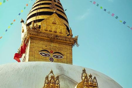Private Guided Tour in Swayambhunath Stupa