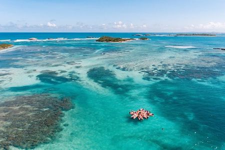 Self-Drive Mini Boat Snorkeling Tour to Icacos Island
