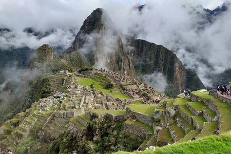 Perú tour in 10 days starting upon arrival to Arequipa quiet city