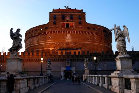 Rome: Private City Tour in the Places of the Tosca