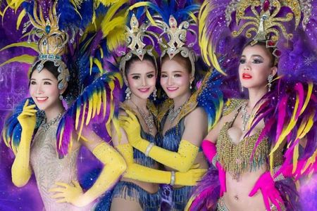 Miracle: The Chiang Mai Ladyboy Cabaret Show