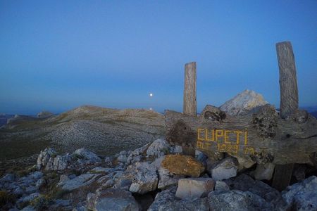 Montalbo Sunset Hike + Slow Food & Wine Tasting