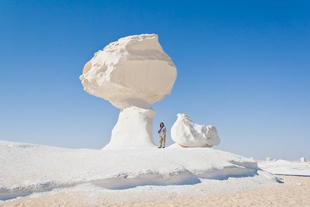 3 Days : Giza Pyramids , Egyptian Museum + Overnight CAMPING in the white desert
