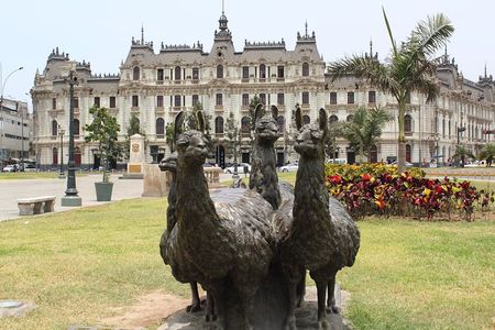Lima City Tour & Catacombs + Pachacamac Pyramids (Small Group)